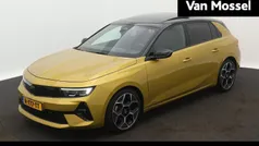 Geel Gebruikt 2022 Opel Astra Ultimate Hatchback | € 24.940 (Eerlijke prijs)