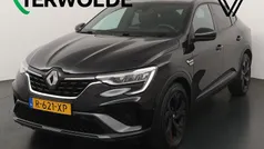 Zwart Gebruikt 2022 Renault Arkana R.S. SUV | € 23.795 (Eerlijke prijs)