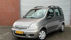 Grijs (metallic) Gebruikt 2003 Toyota Yaris Verso Sol MPV | € 3.899 (Eerlijke prijs)