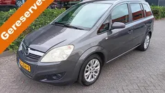 Grijs Gebruikt 2009 Opel Zafira MPV | € 4.495 (Eerlijke prijs)