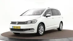 Gebruikt 2018 VW Touran Highline MPV | € 24.440 (Eerlijke prijs)