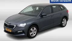 Gebruikt 2021 Skoda Scala Ambition Hatchback | € 16.950 (Eerlijke prijs)