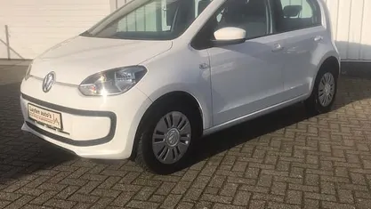 Gebruikt 2015 VW up! move up! Hatchback | € 6.700 (Eerlijke prijs)