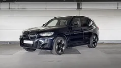 Zwart Gebruikt 2022 BMW iX3 Executive SUV | € 43.500 (Eerlijke prijs)