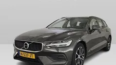 Grijs Gebruikt 2021 Volvo V60 Momentum Stationwagen | € 29.694 (Super prijs)