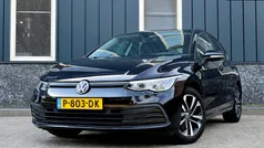 Zwart Gebruikt 2021 VW Golf VIII Business Hatchback | € 18.950 (Eerlijke prijs)