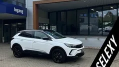 Gebruikt 2024 Opel Grandland X SUV | € 33.990 (Eerlijke prijs)
