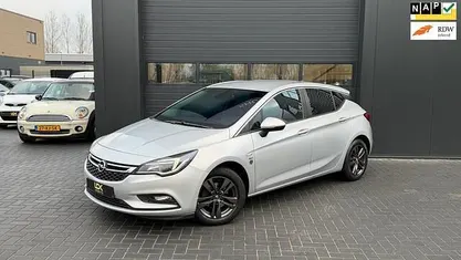 Occasion 2019 Opel Astra Edition Hatchback | € 9.995 (Goede deal)