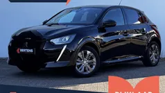 Zwart Gebruikt 2021 Peugeot e-208 Allure Hatchback | € 15.895 (Eerlijke prijs)