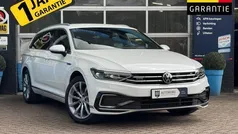 Wit Gebruikt 2020 VW Passat Business Stationwagen | € 25.940 (Eerlijke prijs)