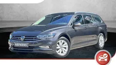 Grijs Gebruikt 2020 VW Passat Business Stationwagen | € 25.925 (Eerlijke prijs)