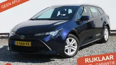 Blauw Gebruikt 2023 Toyota Corolla Active Stationwagen | € 21.950 (Eerlijke prijs)