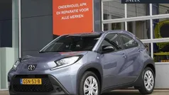 Grijs Gebruikt 2024 Toyota Aygo Play Hatchback | € 17.950 (Goede deal)