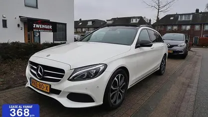 Wit (parellak) Occasion 2017 Mercedes C300 Night Stationwagen | € 22.750 (Eerlijke prijs)