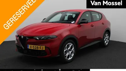 Rood Occasion 2023 Alfa Romeo Tonale Sprint SUV | € 27.344 (Goede deal)