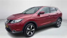 Rood Gebruikt 2015 Nissan Qashqai SUV | € 15.650 (Eerlijke prijs)