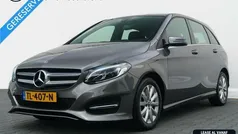 Grijs Gebruikt 2018 Mercedes B180 Ambition MPV | € 18.450 (Super prijs)