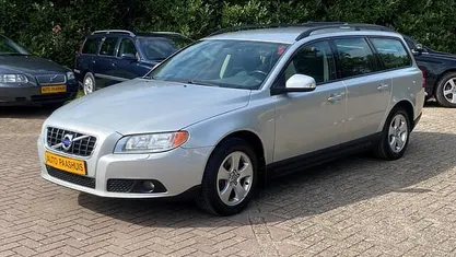 Gebruikt 2007 Volvo V70 Kinetic Stationwagen | € 9.950 (Eerlijke prijs)