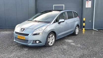 Occasion 2010 Peugeot 5008 MPV | € 2.295 (Goede deal)