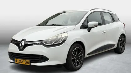 Wit Occasion 2015 Renault Clio GrandTour Expression Stationwagen | € 4.450 (Goede deal)