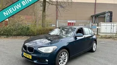 Blauw, metallic lak Gebruikt 2013 BMW 120 Executive Hatchback | € 5.999 (Eerlijke prijs)