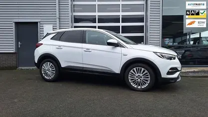 Occasion 2020 Opel Grandland X Innovation SUV | € 13.495 (Goede deal)