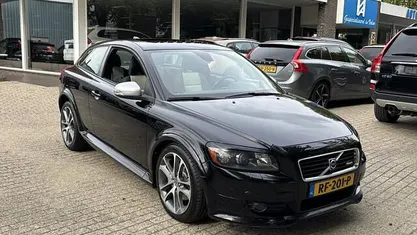 Gebruikt 2009 Volvo C30 R-Design Hatchback | € 10.750 (Eerlijke prijs)