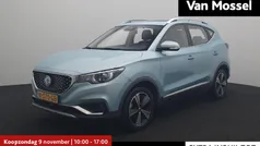 Gebruikt 2021 MG ZS Luxury Sedan | € 16.995 (Eerlijke prijs)