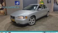 Gebruikt 2005 Volvo S60 Kinetic Sedan | € 2.950 (Eerlijke prijs)