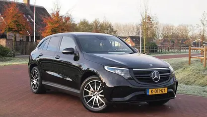 Zwart Gebruikt 2020 Mercedes EQC400 Business SUV | € 33.995 (Eerlijke prijs)