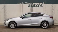 Grijs Gebruikt 2019 Mazda 3 Sedan | € 13.900 (Eerlijke prijs)