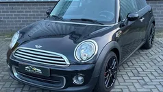 Zwart Gebruikt 2013 Mini ONE Hatchback | € 5.349 (Goede deal)