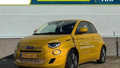 Geel Nieuw 2026 Fiat 500 Hatchback | € 27.748 (Eerlijke prijs)