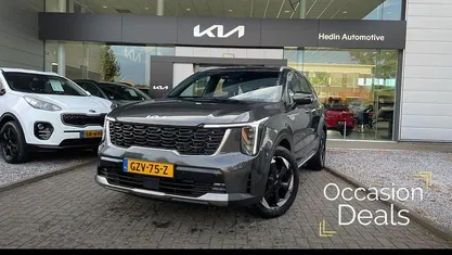 Grijs Occasion 2025 Kia Sorento SUV | € 55.595 (Goede deal)