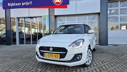 Wit Gebruikt 2021 Suzuki Swift Hatchback | € 15.950 (Eerlijke prijs)