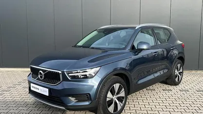 Blauw Occasion 2022 Volvo XC40 Business Edition SUV | € 31.935 (Goede deal)