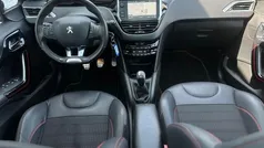 Gebruikt 2017 Peugeot 208 GT-line Hatchback | € 9.650 (Eerlijke prijs)