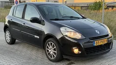 Zwart Gebruikt 2011 Renault Clio II Hatchback | € 2.300 (Goede deal)