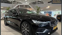 Gebruikt 2022 Volvo V60 Inscription Stationwagen | € 33.950 (Eerlijke prijs)