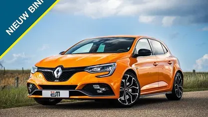 Oranje Gebruikt 2018 Renault Mégane IV R.S. Hatchback | € 28.945 (Eerlijke prijs)