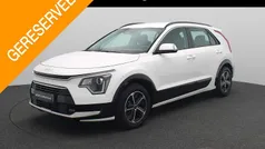 Wit Gebruikt 2022 Kia Niro SUV | € 29.940 (Eerlijke prijs)