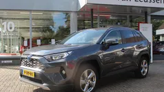 Grijs Gebruikt 2021 Toyota RAV4 Hybrid Style SUV | € 34.700 (Super prijs)