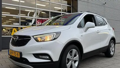 Wit Occasion 2018 Opel Mokka X Edition SUV | € 12.700 (Eerlijke prijs)