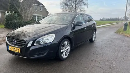 Gebruikt 2012 Volvo V60 R-Design Stationwagen | € 4.999 (Eerlijke prijs)