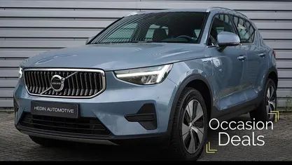Grijs Gebruikt 2022 Volvo XC40 Inscription SUV | € 34.495 (Eerlijke prijs)