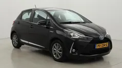 Gebruikt 2017 Toyota Yaris Hybrid Executive Hatchback | € 16.499 (Super prijs)