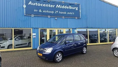 Hatchback Gebruikt 2004 Opel Meriva MPV | € 1.950 (Eerlijke prijs)
