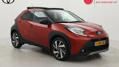 Rood Gebruikt 2023 Toyota Aygo X Envy SUV | € 19.999 (Eerlijke prijs)