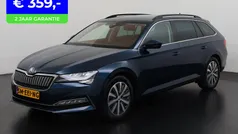 Blauw, metallic lak Gebruikt 2022 Skoda Superb Business Line Stationwagen | € 28.895 (Goede deal)