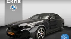 Zwart, metallic lak Gebruikt 2024 BMW i5 M Sport Sedan | € 55.900 (Super prijs)